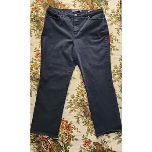 Gloria Vanderbuilt Amanda Black Straight Leg Jean Women's Size 18S